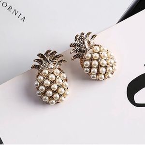Adorable Faux Pearl Pineapple Earrings.